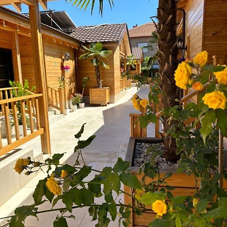 Bujtina Siar Hotel Pogradec Kültér fotó