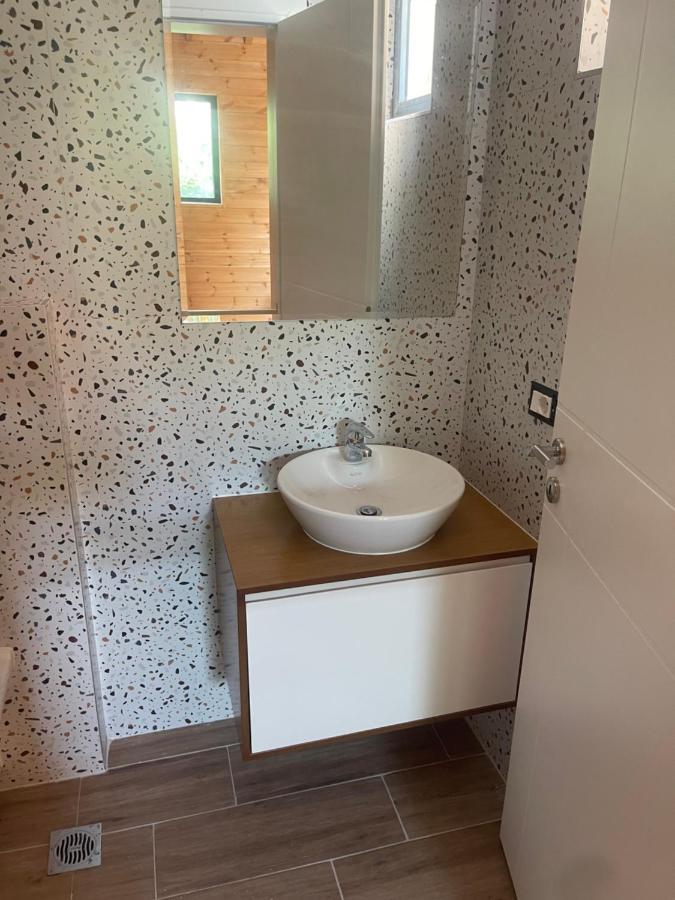 Bujtina Siar Hotel Pogradec Kültér fotó