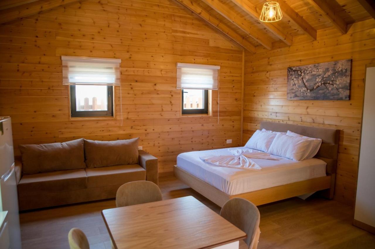 Bujtina Siar Hotel Pogradec Kültér fotó