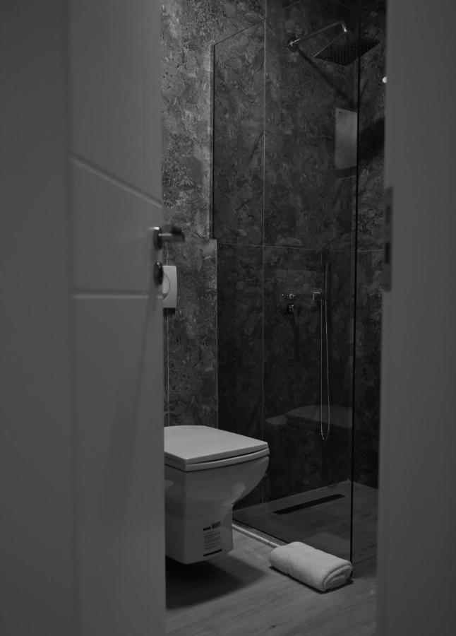 Bujtina Siar Hotel Pogradec Kültér fotó
