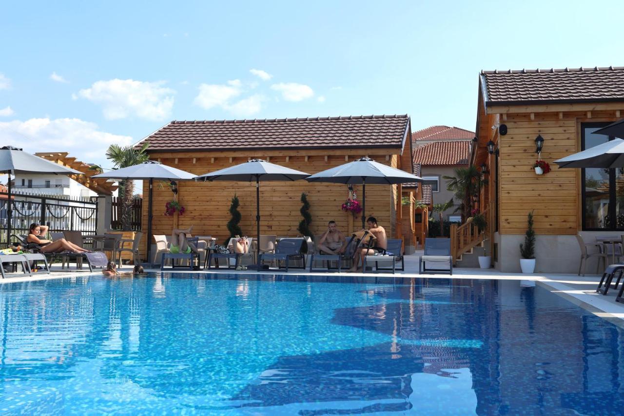 Bujtina Siar Hotel Pogradec Kültér fotó