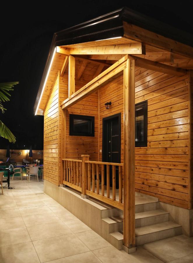 Bujtina Siar Hotel Pogradec Kültér fotó