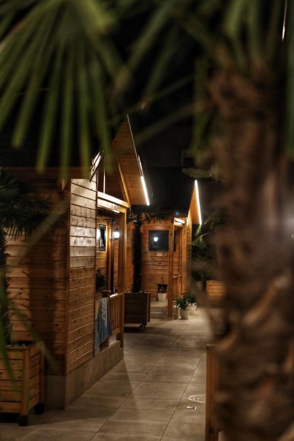 Bujtina Siar Hotel Pogradec Kültér fotó